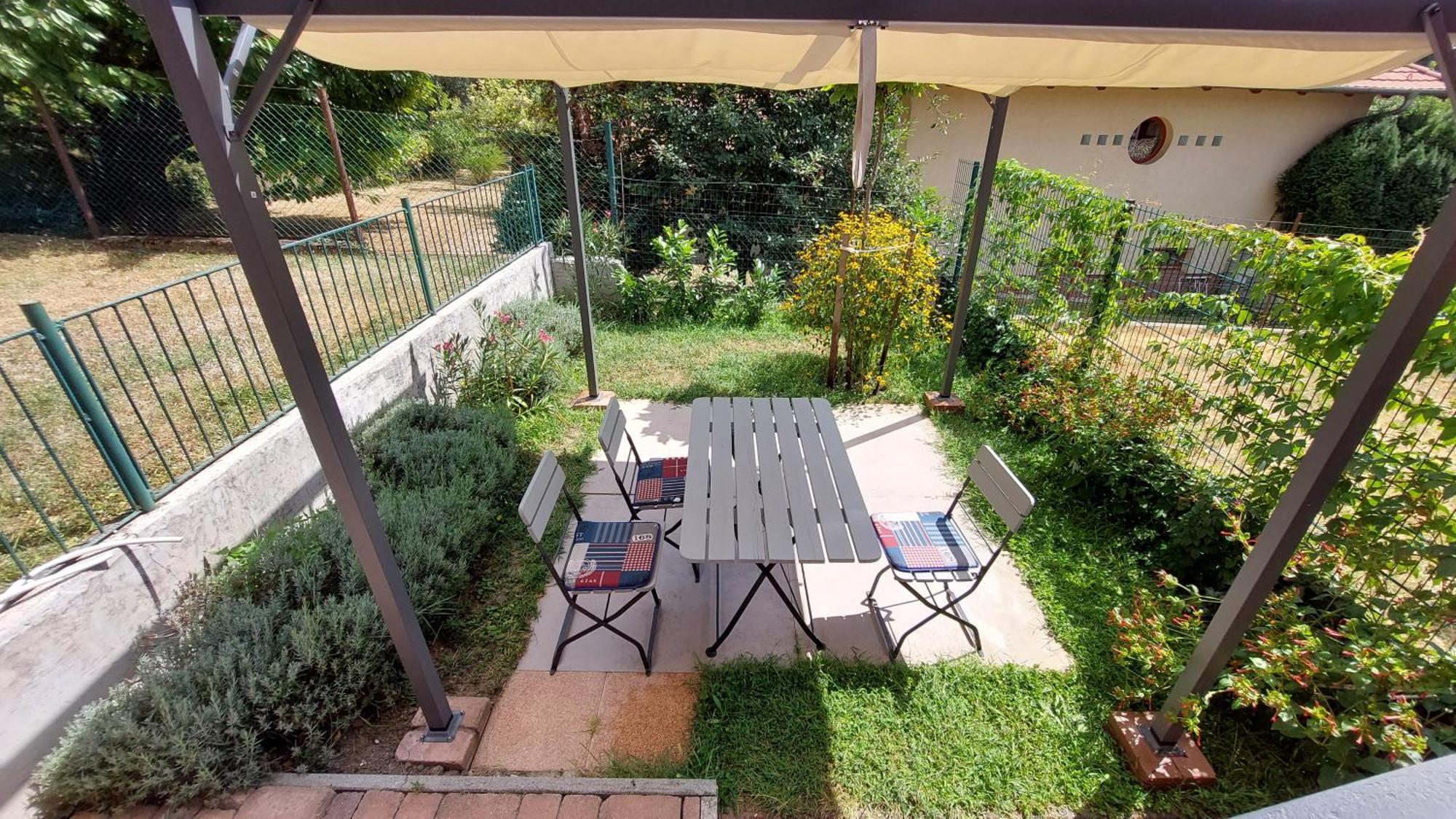 Miniszilva Apartman Balatonalmádi Exterior foto